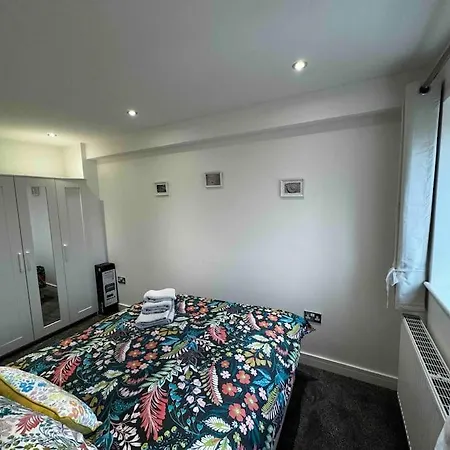 Driftwood - Hornsea Town House With Sea Views And Balconies Vila Exterior foto