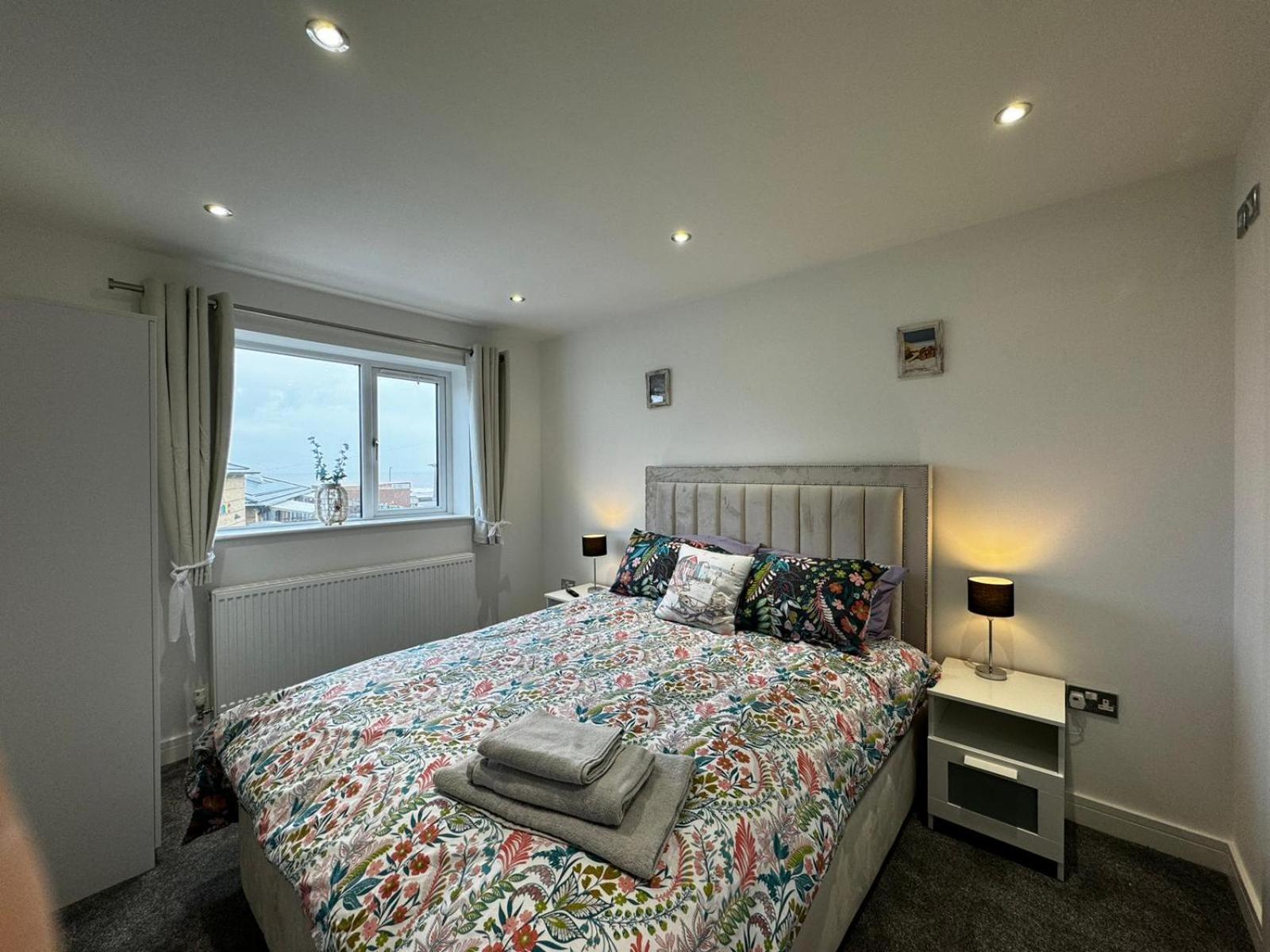 Holiday home Driftwood - Town House With Sea Views And Balconies Hornsea
