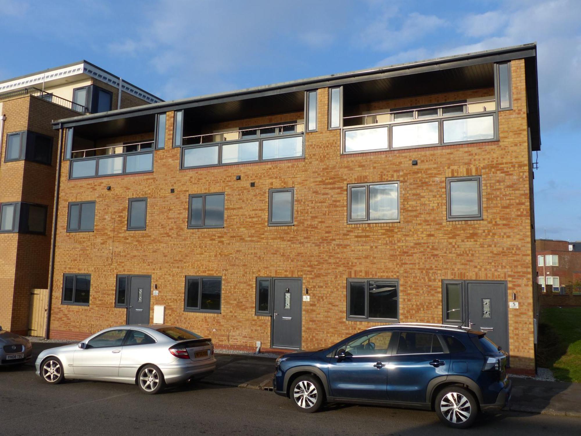 Holiday home Driftwood - Town House With Sea Views And Balconies Hornsea